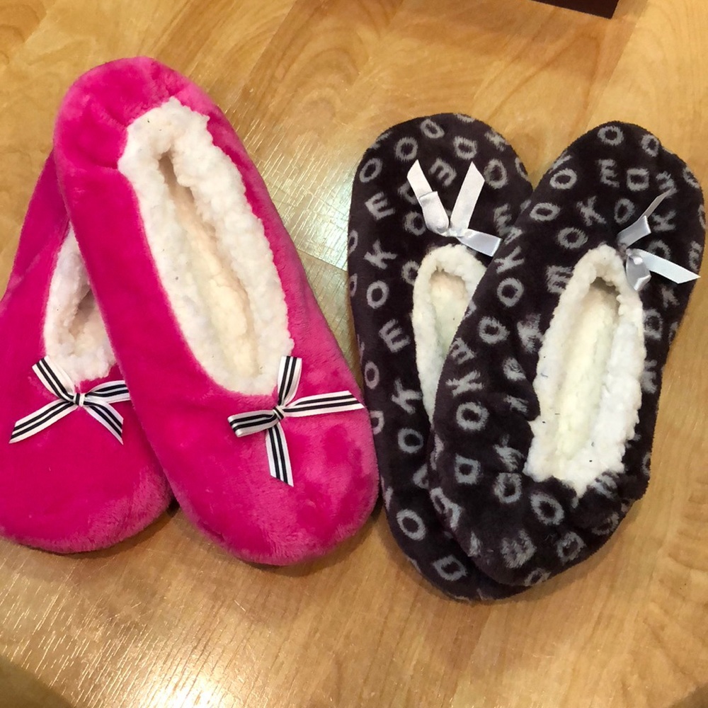 Set of Fuzzy Slippers